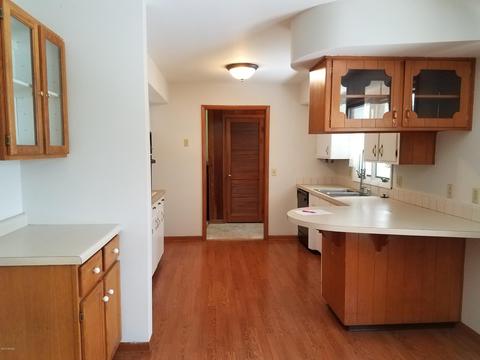 429 Warner St, Whitehall, MI 49461 photo 9
