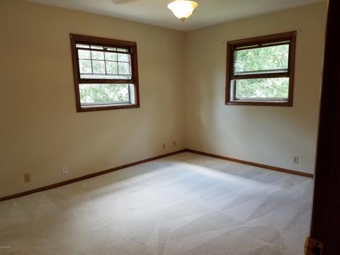429 Warner St, Whitehall, MI 49461 photo 12