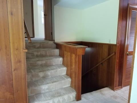 429 Warner St, Whitehall, MI 49461 photo 7