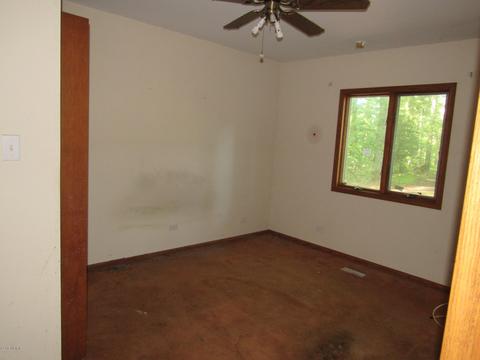 2159 E Clear Lake Rd, Buchanan, MI 49107 photo 8