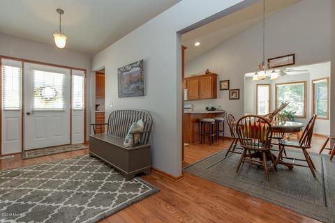 5357 Pendleton Ct NE, Comstock Park, MI 49321 photo 6