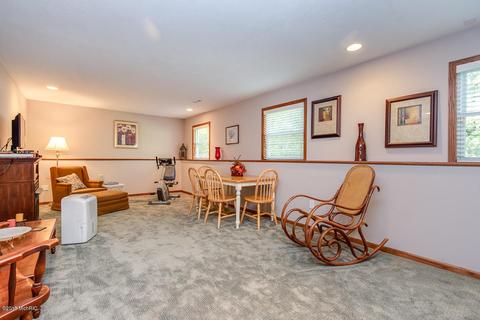 5357 Pendleton Ct NE, Comstock Park, MI 49321 photo 32