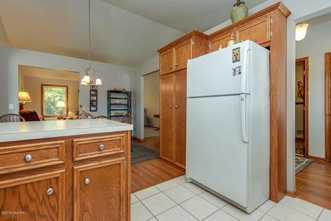 5357 Pendleton Ct NE, Comstock Park, MI 49321 photo 16