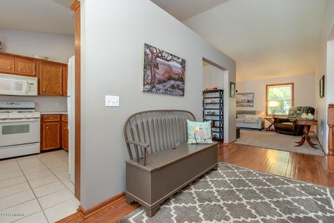 5357 Pendleton Ct NE, Comstock Park, MI 49321 photo 5