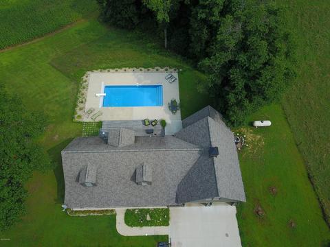 10030 Hoffman Rd, Marcellus, MI 49067 photo 2