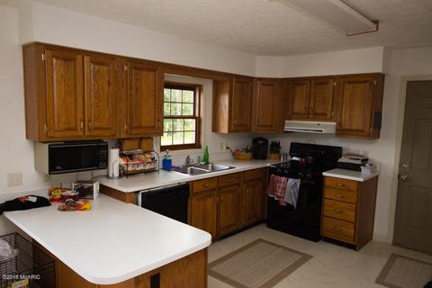 10030 Hoffman Rd, Marcellus, MI 49067 photo 12