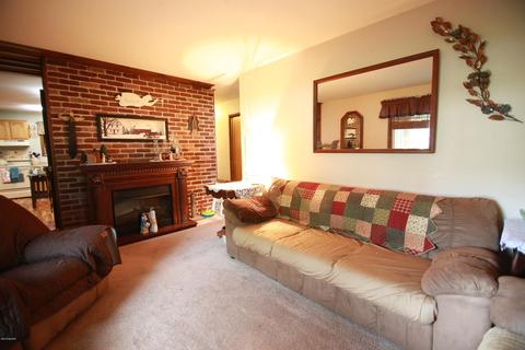 213 Meadow Dr, Augusta, MI 49012 photo 15