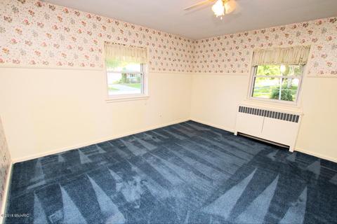 434 E Maple St, Fremont, MI 49412 photo 20