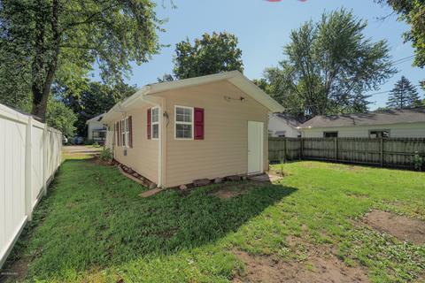 323 S Hooker Ave, Three Rivers, MI 49093 photo 16