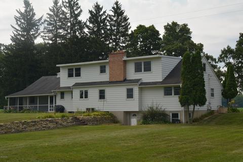 1745 E Ave, Kalamazoo, MI 49004 photo 3