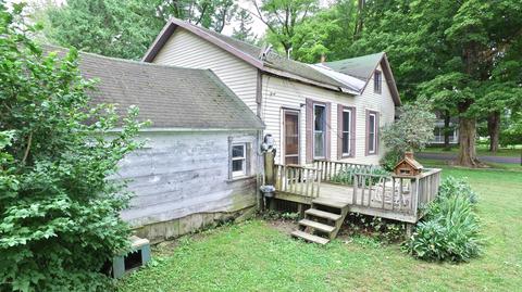 4298 Division St, Mcbride, MI 48852 photo 55