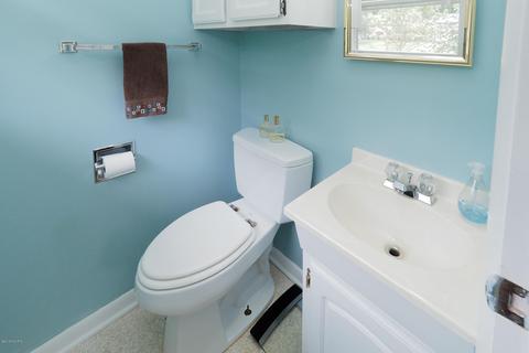 548 Cosmopolitan Ave, Marshall, MI 49068 photo 11