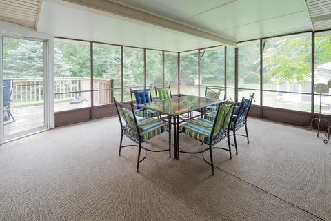 548 Cosmopolitan Ave, Marshall, MI 49068 photo 18
