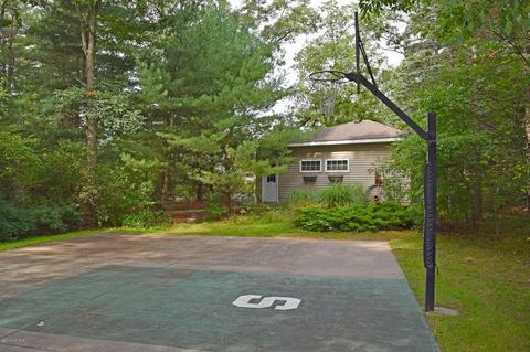 75 S Webster St, White Cloud, MI 49349 photo 40