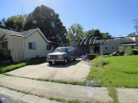 104 E Alexander St, Buchanan, MI 49107 photo 3