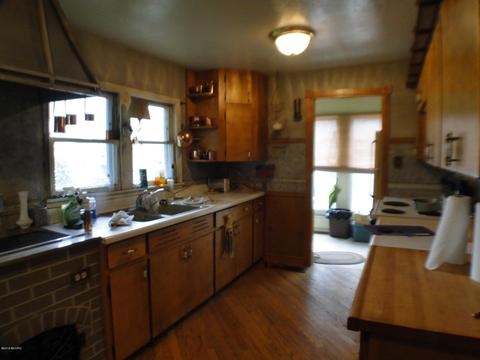 104 E Alexander St, Buchanan, MI 49107 photo 8