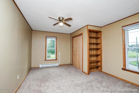 122 Ellis Ave, Belding, MI 48809 photo 18