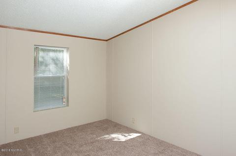 7337 E 56th St, Newaygo, MI 49337 photo 29