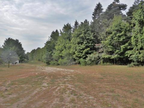 1916 Bendon Rd, Interlochen, MI 49643 photo 34