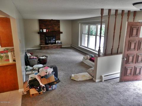 1916 Bendon Rd, Interlochen, MI 49643 photo 11