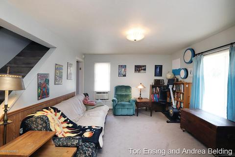 511 Little St, Belding, MI 48809 photo 5
