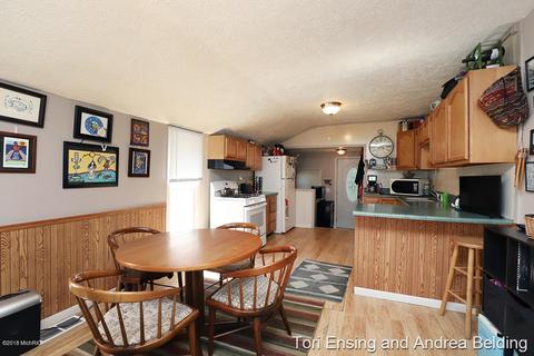 511 Little St, Belding, MI 48809 photo 12