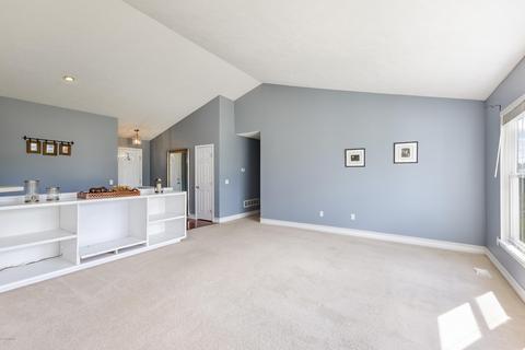 8535 Haystack SE, Caledonia, MI 49316 photo 6