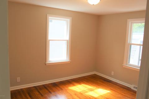1309 S Bridge St, Belding, MI 48809 photo 8