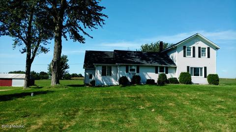 4242 34th St, Dorr, MI 49323 photo 1