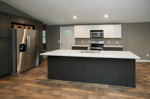 23995 Pinhook Rd, Mendon, MI 49072 photo 11