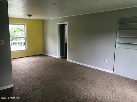 2224 W Morrell St, Jackson, MI 49203 photo 2