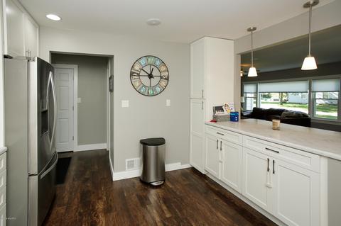 475 Robinson St, Constantine, MI 49042 photo 8