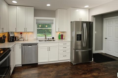 475 Robinson St, Constantine, MI 49042 photo 7