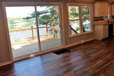 8467 S Pine Point Dr, Newaygo, MI 49337 photo 9
