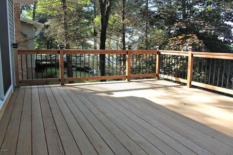 8467 S Pine Point Dr, Newaygo, MI 49337 photo 11