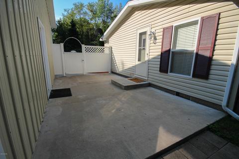 52789 Johnson Rd, Three Rivers, MI 49093 photo 5