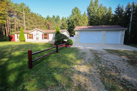 52789 Johnson Rd, Three Rivers, MI 49093 photo 1