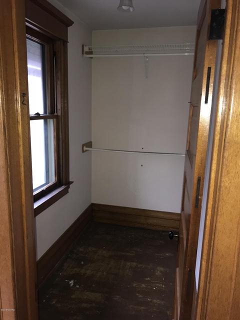 201 E North St, Lansing, MI 48906 photo 16