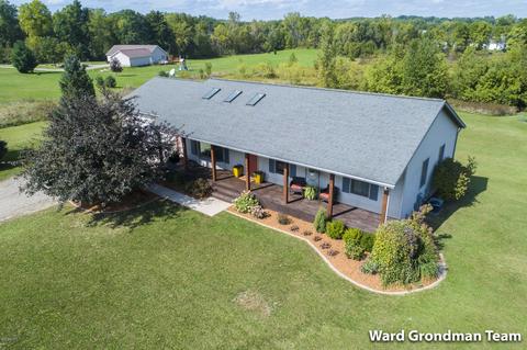 6924 Carson Dr, Saranac, MI 48881 photo 3
