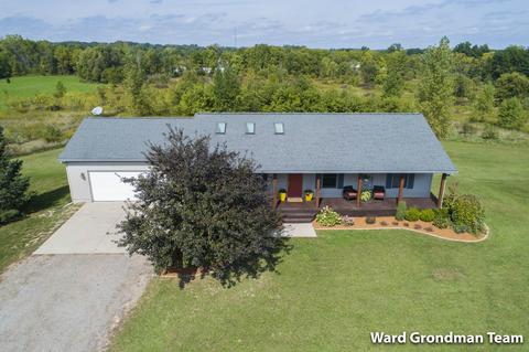 6924 Carson Dr, Saranac, MI 48881 photo 4