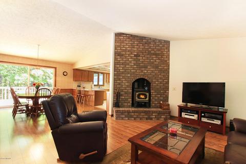 3237 50th St, Hamilton, MI 49419 photo 2
