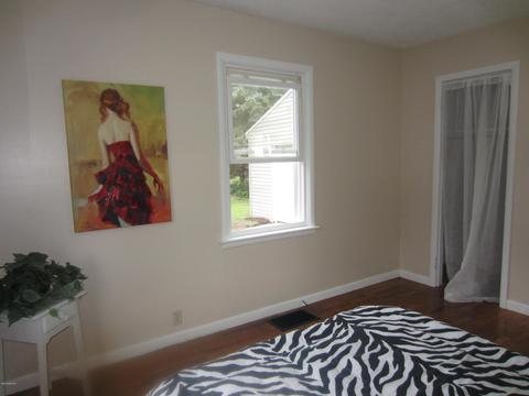 622 N Bridge St, Belding, MI 48809 photo 9
