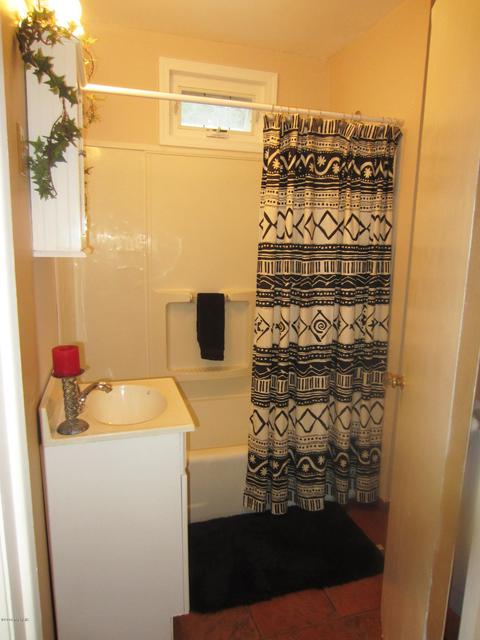622 N Bridge St, Belding, MI 48809 photo 15