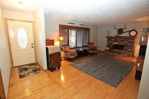58133 Circle Dr, Three Rivers, MI 49093 photo 11