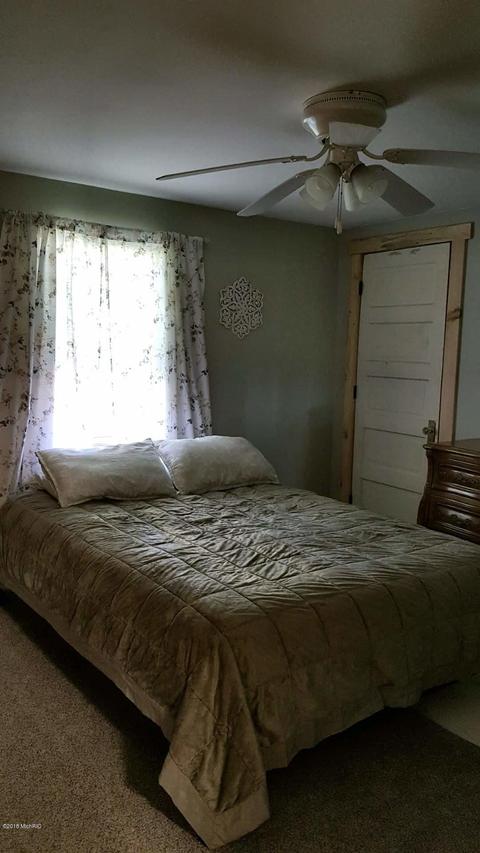 9617 E 48th St, Chase, MI 49623 photo 33