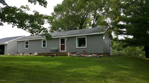 9617 E 48th St, Chase, MI 49623 photo 3