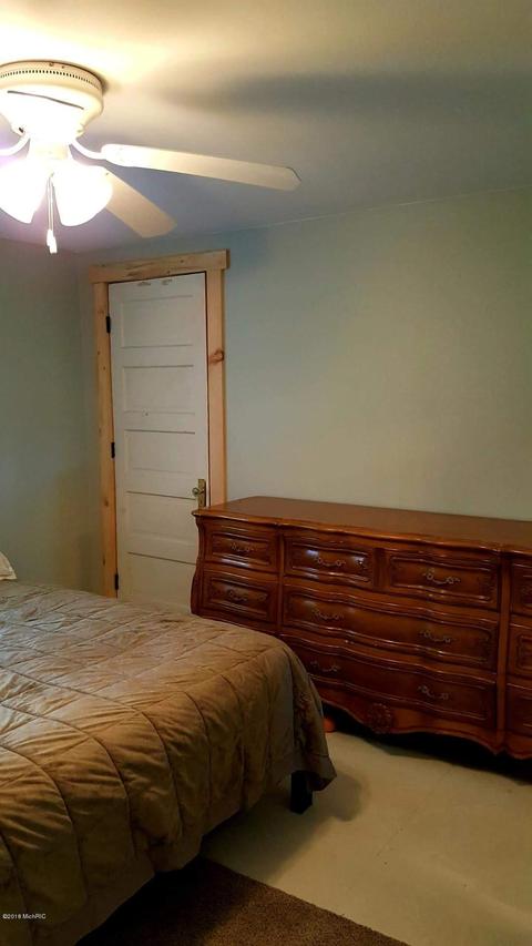 9617 E 48th St, Chase, MI 49623 photo 35