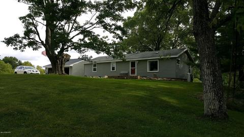 9617 E 48th St, Chase, MI 49623 photo 2