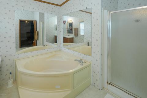209 Monroe St, Augusta, MI 49012 photo 12