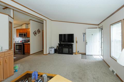 209 Monroe St, Augusta, MI 49012 photo 5